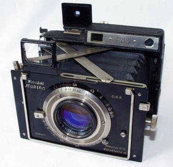 Plaubel Makina II mit Anticomar 2,9/10cm – Compur – 6.5x9cm, Nieuw