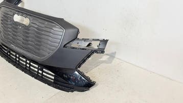 Audi Q4 E-Tron Voorbumper 89A807725, Ophalen, Gebruikt, Voor, Bumper