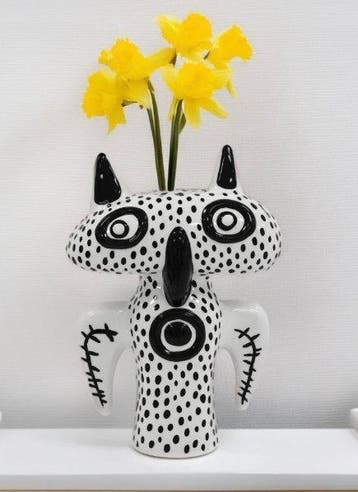 Qeeboo - Kris Ruhs - Vaas - Kritters Vase Spike - Keramiek