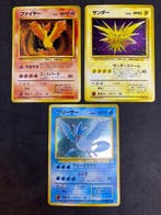 Pokémon - 3 Card - Articuno, Zapdos, Moltres #144, #145,, Hobby en Vrije tijd, Verzamelkaartspellen | Pokémon, Nieuw