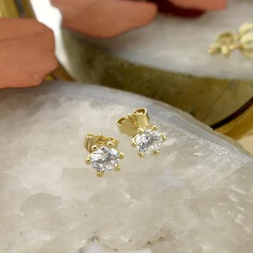 Gouden oorstekers met zirconia (Oorbellen), Gebruikt, Ophalen of Verzenden, Met edelsteen, Goud