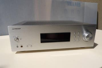 Pioneer - SX-20 STEREO-RECEIVER, THD  0,02%, 2 × 100 W,, Nieuw