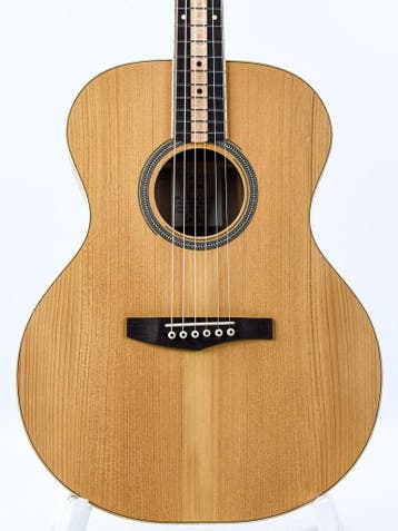Kalli Tucka OM Lebanon Cedar (Instrument,Acoustic Guitars), Ophalen of Verzenden, Nieuw, Western- of Steelstringgitaar