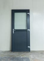 NIEUW! Kunststof Deur met Kozijn met aanslagrand, voorraad, 100 tot 120 cm, Nieuw, Ophalen of Verzenden, Buitendeur