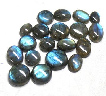 Lot van 100% natuurlijke labradoriet Cabochons- 40 g - (19), Verzamelen, Mineralen en Fossielen