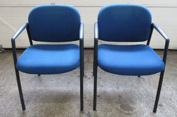 Stoel, Vergaderstoel met armleuning