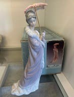 Lladró - Beeldje - Rare - Damita Milanesa - Milanese Lady -