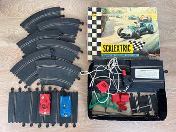 Scalextric - Slotcar Alfa Romeo - Matra Simca - Vintage, Nieuw