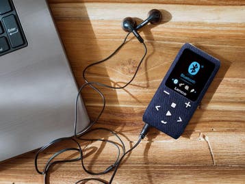 Lenco Xemio-861BU - MP3-speler met Bluetooth® en 8 GB micro, Verzenden, Zo goed als nieuw