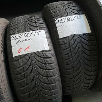 2 x Nexen 205-60-15 Winterbanden 7mm, Auto-onderdelen, Banden en Velgen, Gebruikt, 15 inch, Band(en), Personenwagen