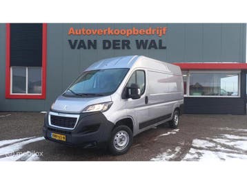 Zakelijke lease - Peugeot Boxer Bestel 330 2.2 BlueHDi 120, Gebruikt, Euro 6, Handgeschakeld, Regensensor