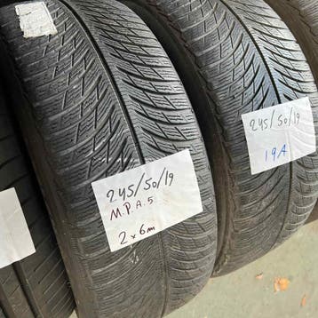 4 x Michelin 245-50-19 Winterbanden 6mm, 19 inch, Band(en), Personenwagen, Gebruikt