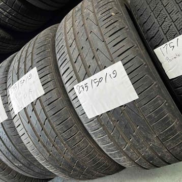 2 x Hankook 235-50-19 Zomerbanden 7mm, Auto-onderdelen, Banden en Velgen, 19 inch, Gebruikt, Ophalen of Verzenden, 235 mm