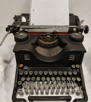 Olivetti, M40 - Typemachine - 1940-1950