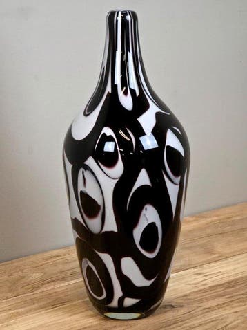 Vaas - Glas - Glazen siervaas.