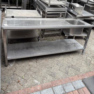 RVS Wastafel 201x60x83cm (B x D  x H) Wordt schoongemaakt vo, Zakelijke goederen, Horeca | Keukenapparatuur, Ophalen of Verzenden