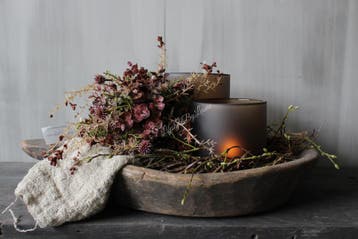 Namaak bos / deco bol Eucalyptus Burgundy 23 cm, Huis en Inrichting, Ophalen of Verzenden, Nieuw
