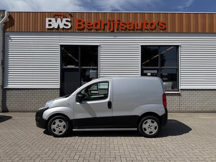 Fiat - Fiorino - Bestelauto - 1.3 MJ Adventure / vaste prijs, Auto's, Bestelauto's, Handgeschakeld, Diesel, Overige kleuren, Fiat