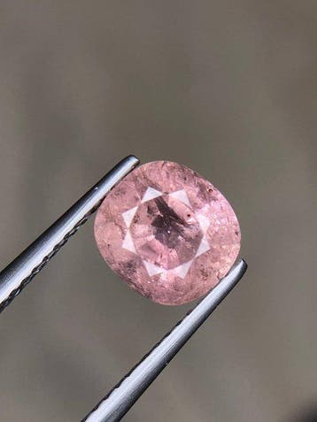 Zonder minimumprijs - 1 pcs Roze Saffier - 2.90 ct -, Nieuw