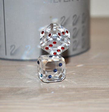 Swarovski - Figuur - Coppia di dadi Swarovski (2) - Kristal