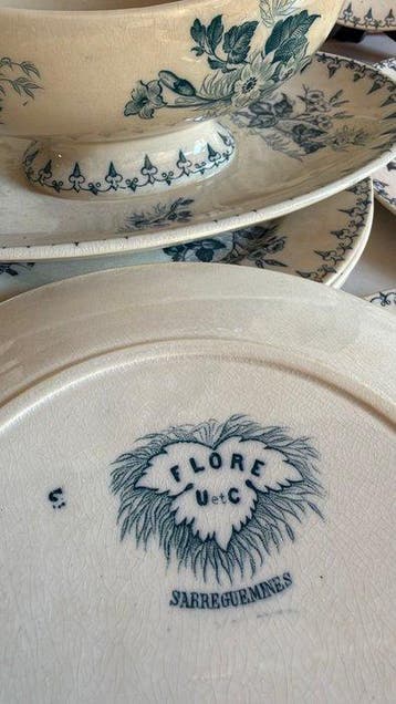 Sarreguemines - Tafelservies (9) - Modele  FLORE  U et C -
