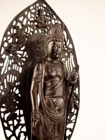 Large Japanese Bronze Hiten Kannon  Statue with Openwork, Antiek en Kunst