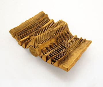 Arnaldo Pomodoro (1926) - sculptuur, Rilievo ondulato per