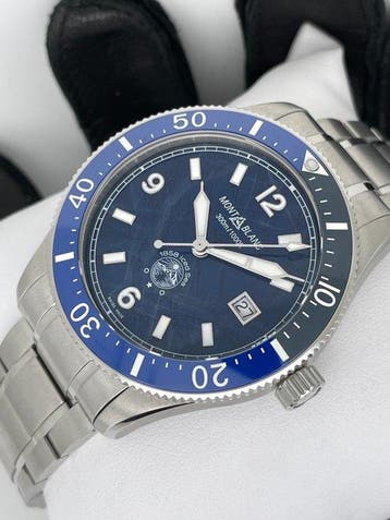 Montblanc - 1858 Iced Sea Diver 300M Automatic Date -, Nieuw