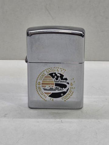 Zippo - Encendedor Zippo USNS Saturn T-AFS-10 Military, Verzamelen, Nieuw