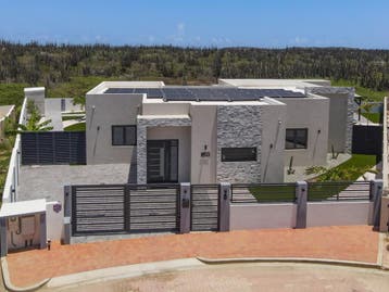 Moderne Villa Luel 5 minuten vanaf Palm beach!, Vakantie, Vakantiehuizen | Nederlandse Antillen, Internet, Aruba, Landelijk, Eigenaar