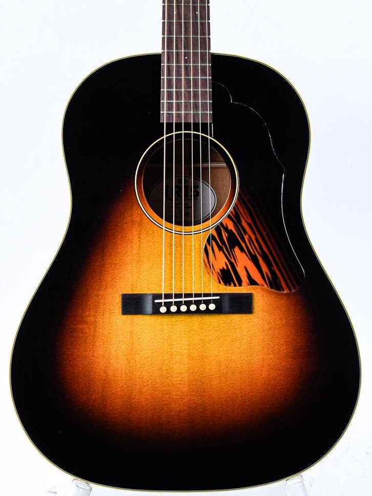 Iris DF Sunburst Relic (Instrument,Acoustic Guitars), Muziek en Instrumenten, Snaarinstrumenten | Gitaren | Akoestisch, Western- of Steelstringgitaar