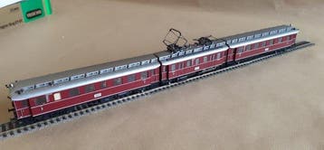Trix International H0 - 22492 - Modeltrein motorwagen (1) -, Nieuw