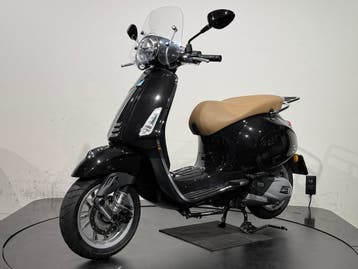 Vespa Primavera 125cc | 2022 | Motorscooter, Scooter, Occasion, 11 kW of minder, Automaat