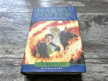 J.K Rowling - Harry Potter and the Half-Blood Prince - 2005