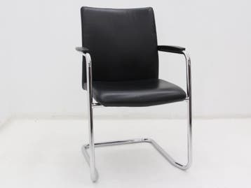 Vergaderstoel Comforto D5588 - leder zwart, slede chroom,, Werkplek, Ophalen of Verzenden, Gebruikt, Overige typen