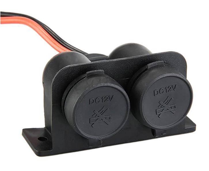 Dubbele sigarettenaansteker - 12V, Auto diversen, Auto-accessoires, Nieuw, Ophalen of Verzenden