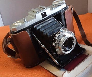 Zeiss Ikon Nettar (517/16) 6x6 Medium Format Folding Camera, Nieuw