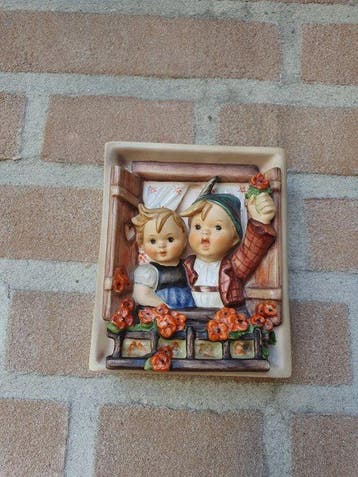 Hummel - M.I. Hummel - Reliëf, Ferienfreude - 12 cm -