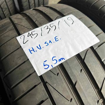 2 x Hankook Ventus S1 Evo 245-35-19 Zomerbanden 5,5mm, Auto-onderdelen, Banden en Velgen, 19 inch, Ophalen of Verzenden, Band(en)