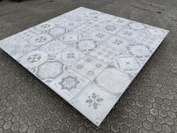 Veiling - 25,6 M2 Keramische Tegel Italian Decor 80x80x2 Cm, Nieuw