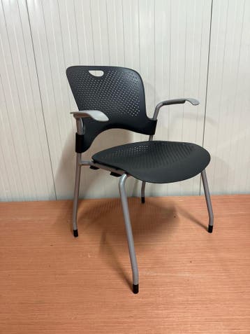 Voorraad Herman Miller Caper stoelen - Kleur Zwart, Verzenden, Zwart, Zo goed als nieuw, Bureaustoel