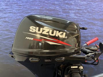 “ Suzuki 20 pk | Kortstaart | Knuppel  | Zo goed als nieuw “, Watersport en Boten, 10 tot 30 pk, Viertaktmotor, Ophalen of Verzenden