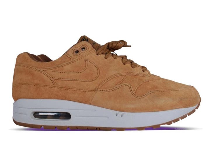 Nike Air Max 1 Wheat • 42, Kleding | Heren, Schoenen, Sneakers of Gympen, Ophalen of Verzenden