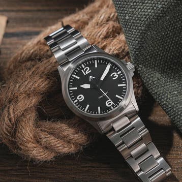 Militado ML18 Herenhorloge - 36mm, Sweep Second Quartz, Saff, Verzenden