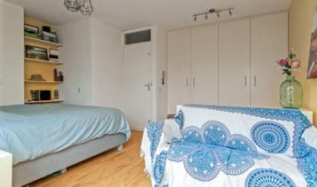 Te Huur Studio Prinseneiland In Amsterdam, Huizen en Kamers, Kamers te huur, 20 tot 35 m², Amsterdam