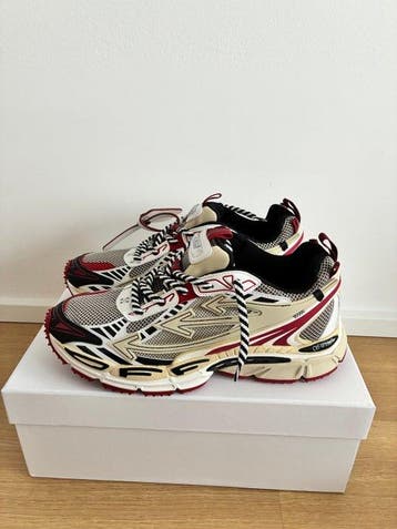 Off White - be right back - Sneakers - Maat: EU 43 - Nieuw, Nieuw