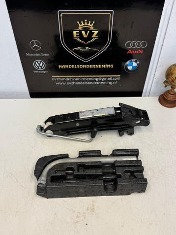 VW Caddy bj.2016 Krikset art.2K011031BBN3KZ, Gebruikt