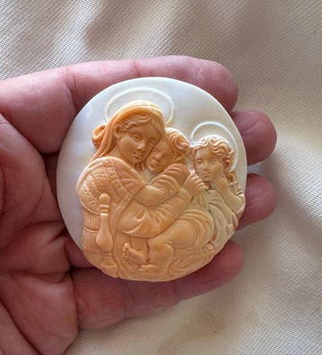 Cameo Madonna della Seggiola - Cameo