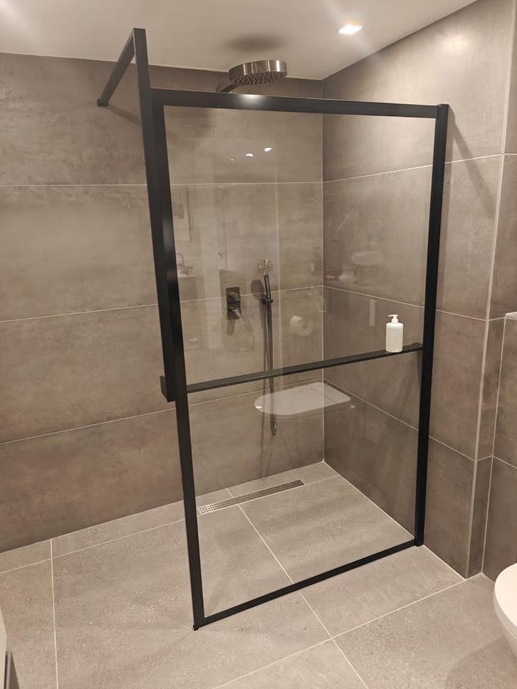 Inloopdouche 120x200 mat zwart - 0032, Doe-het-zelf en Verbouw, Sanitair, Douche, Nieuw, Glas, Ophalen