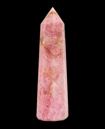Gepolijste roze rozenkwarts-obelisktoren en blauwe